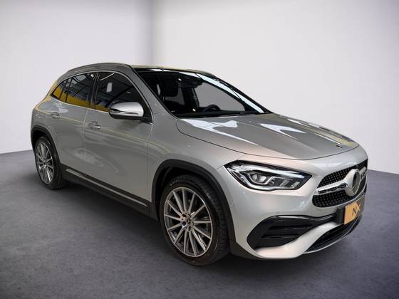 MERCEDES-BENZ GLA 200 1.3 GCI GASOLINA AMG LINE 7G-DCT MERCEDES-BENZ GLA 200 1.3 GCI GASOLINA AMG LINE 7G-DCT